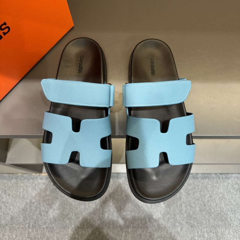 H**mes slippers